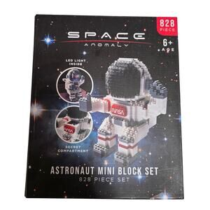 NASA Space Anomaly Astronaut Mini Building block Set, 828 Piece